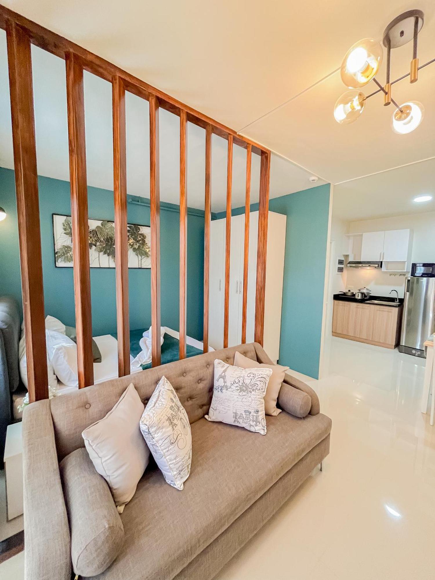 2 Bedroom And Studio Apartments With Private Pool And Gym In Vista Manors Verdant Puerto Princesa Exterior photo