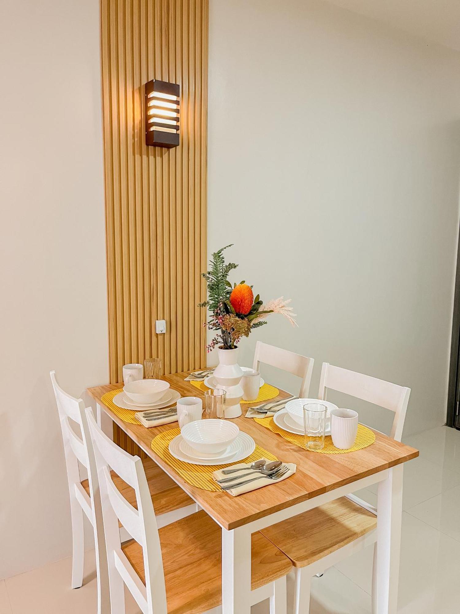 2 Bedroom And Studio Apartments With Private Pool And Gym In Vista Manors Verdant Puerto Princesa Exterior photo