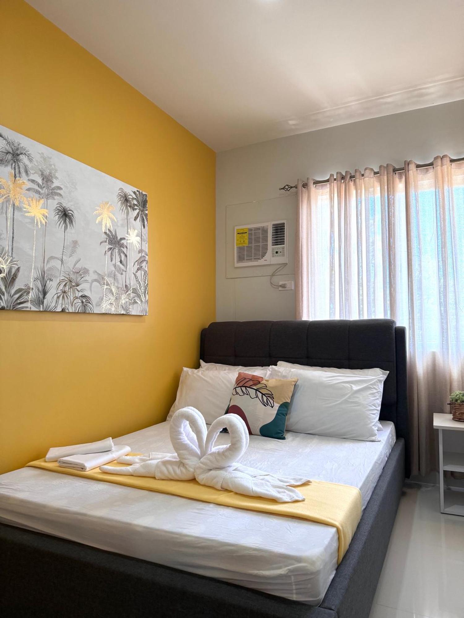 2 Bedroom And Studio Apartments With Private Pool And Gym In Vista Manors Verdant Puerto Princesa Exterior photo